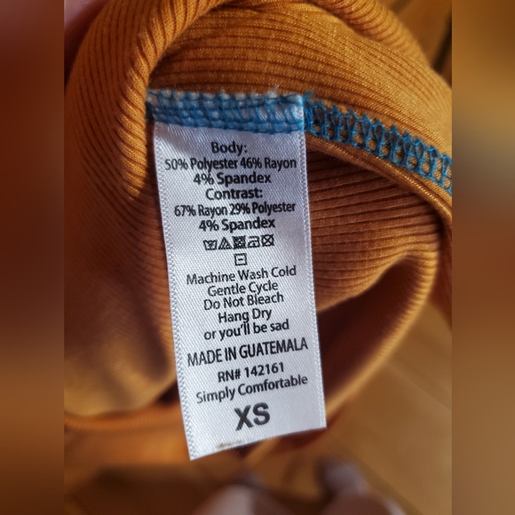 Mustard lularoe randy - Picture 4 of 4